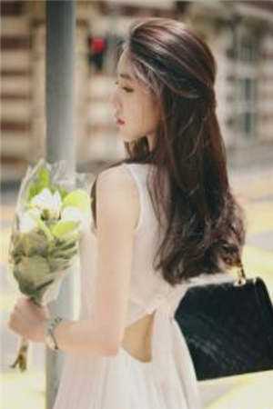 大將軍見到傻女竟然態(tài)度恭敬稱呼主上（每日推薦一部大將軍見到傻女竟然態(tài)度恭敬稱呼主上有哪些人物）